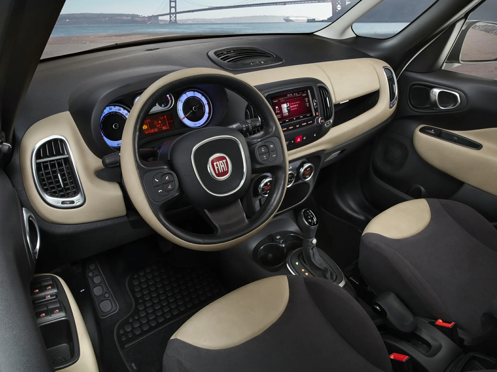 Fiat 500L Automatic - Image 3