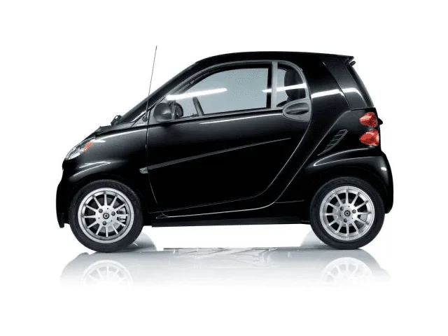 Smart 451 rental in Vlore